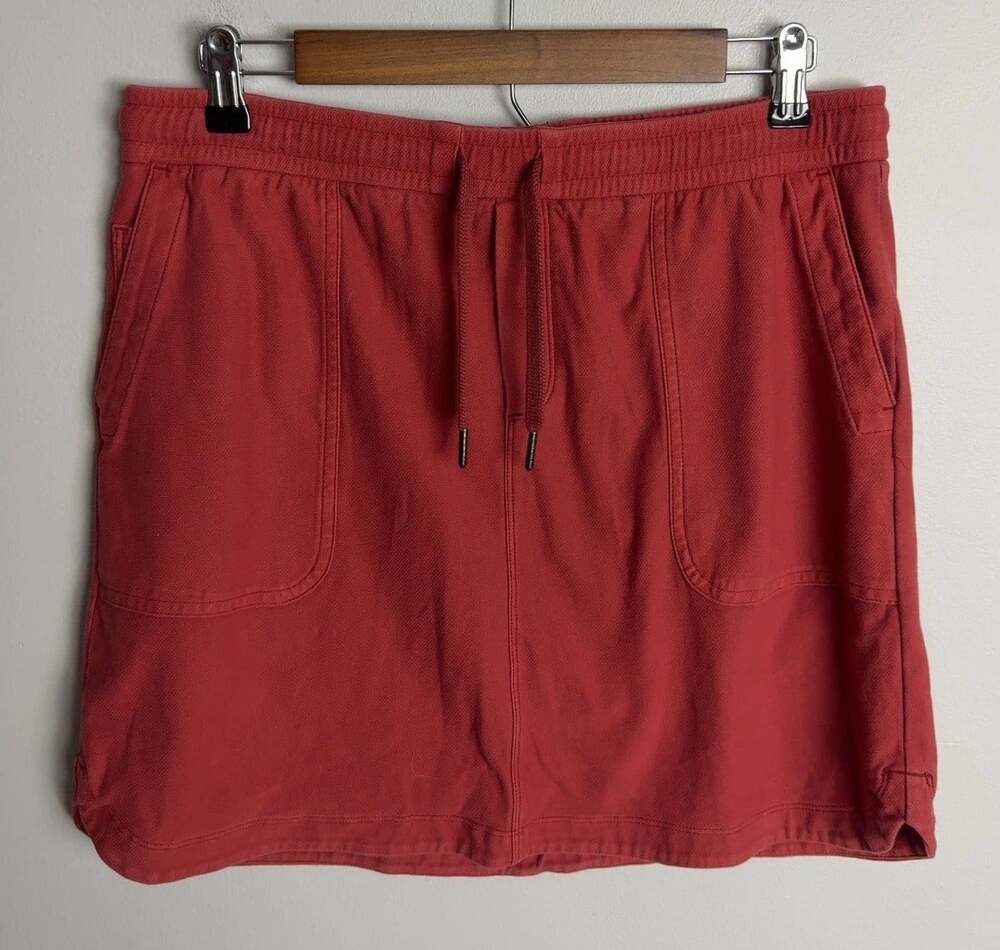 Athleta Red Knit Pull-On Skirt Size Medium Casual Drawstring Pockets Women’s